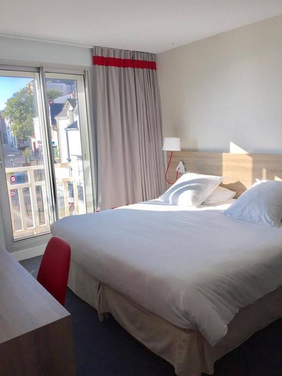 Hotel Beau Soleil Pornic Buitenkant foto